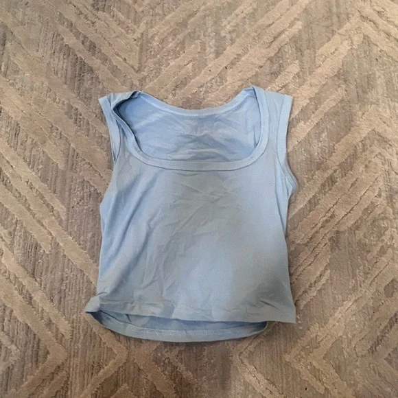 White Sleeveless Women's Top - Picture 2 of 5